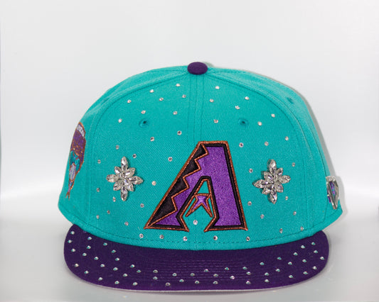Arizona Dimondbacks (teal, purple)